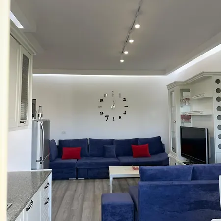 Dream Pine Apartment Durres